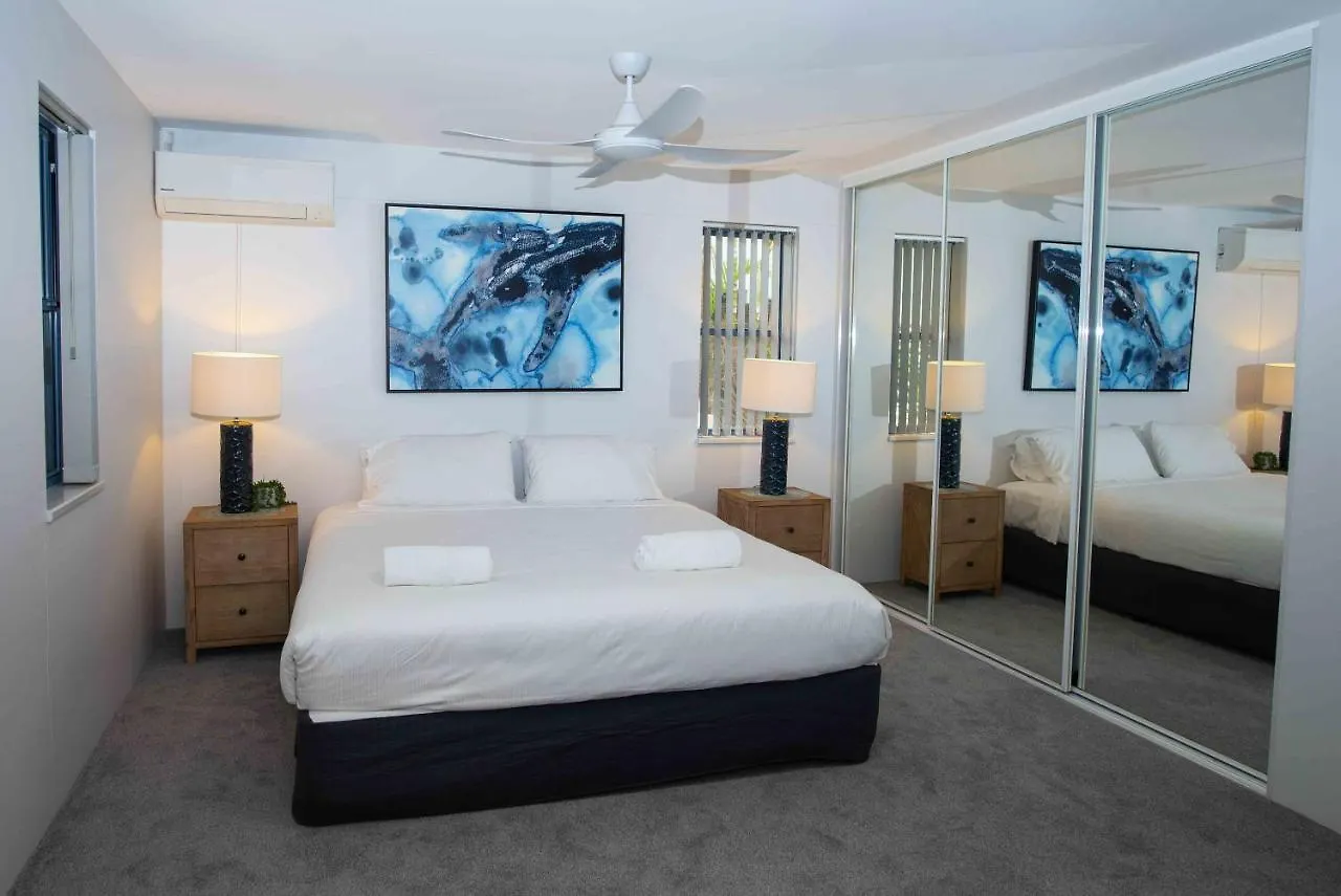 Byron Bay Accom Unit 1 46 Lawson Street, Byron Bay - Nautilus